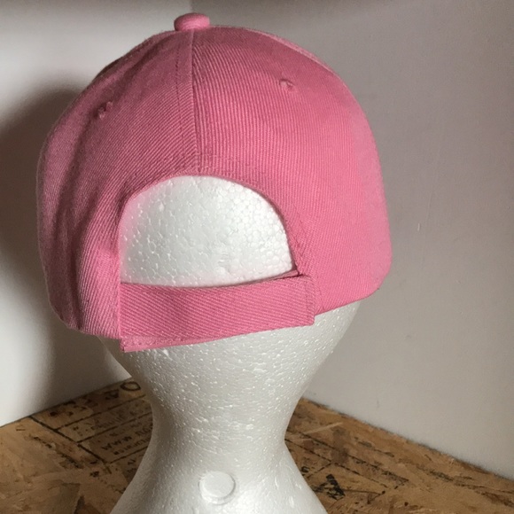 Pink hat - Picture 3 of 4